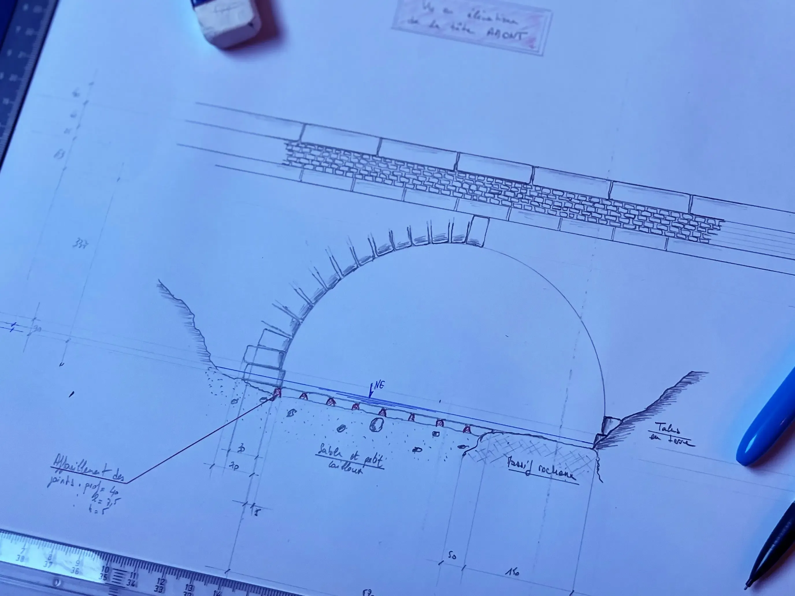 Relevé d'inspection dessiné d'une arche de pont